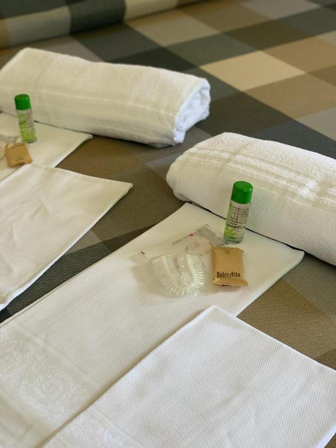 Roccamorice Terrae Eremis: Ristorante, Bar, B&B المظهر الخارجي الصورة