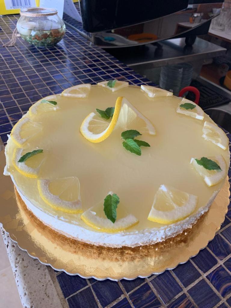 Roccamorice Terrae Eremis: Ristorante, Bar, B&B المظهر الخارجي الصورة